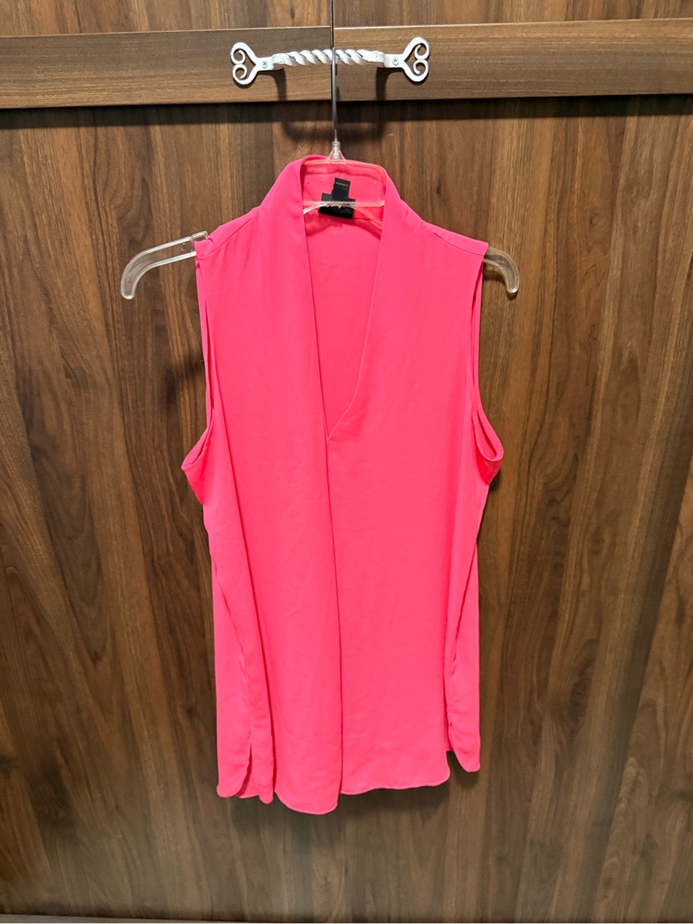 Worthington Sleeveless V-Neck Blouse, Size Large